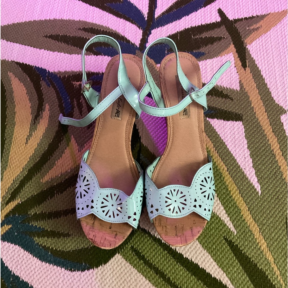 American eagle sandal Wedges